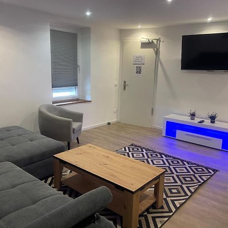 Superbe Appartement Au Rdc Avec Cheminee Villerupt Luaran gambar